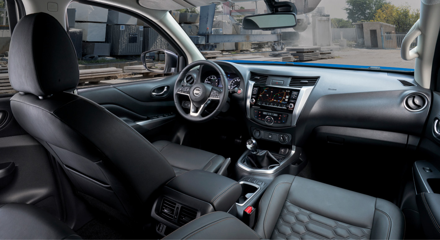 Navara LE Model interior