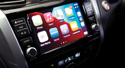 Navara LE Model Radio